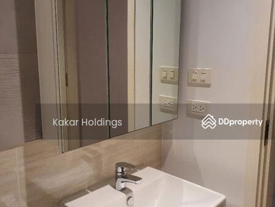 Runesu Thonglor 5, Bangkok, Thailand Runesu Thonglor 5, Bangkok, Thailand