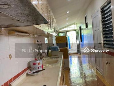 Жилье в Ban Ratsada, Thailand Жилье в Ban Ratsada, Thailand