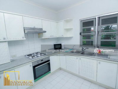 House in Compound, Bangkok, Thailand House in Compound, Bangkok, Thailand