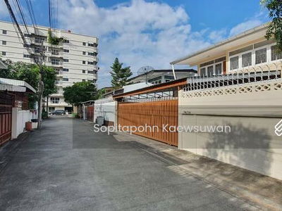 10120, Bangkok, Thailand 10120, Bangkok, Thailand