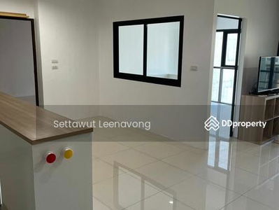 Sathorn Gardens, Bangkok, Thailand Sathorn Gardens, Bangkok, Thailand