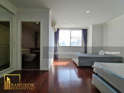 D.S. Tower 1 Sukhumvit 33, Bangkok, Thailand D.S. Tower 1 Sukhumvit 33, Bangkok, Thailand