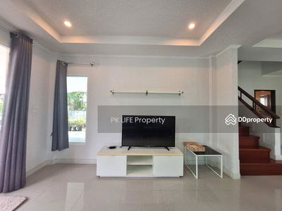 Alojamiento en Ban Ratsada, Thailand Alojamiento en Ban Ratsada, Thailand