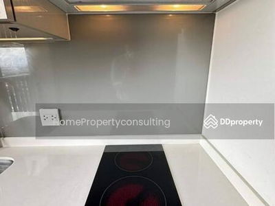 Whizdom Essence, Bangkok, Thailand Whizdom Essence, Bangkok, Thailand