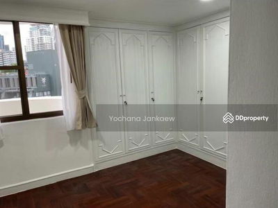 Sethiwan Mansion Sukhumvit 49, Bangkok, Thailand Sethiwan Mansion Sukhumvit 49, Bangkok, Thailand