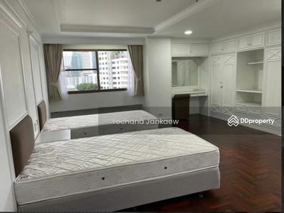 Sethiwan Mansion Sukhumvit 49, Bangkok, Thailand Sethiwan Mansion Sukhumvit 49, Bangkok, Thailand