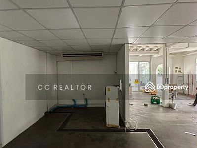 House For Rent Soi Yennakart 1, Bangkok, Thailand House For Rent Soi Yennakart 1, Bangkok, Thailand