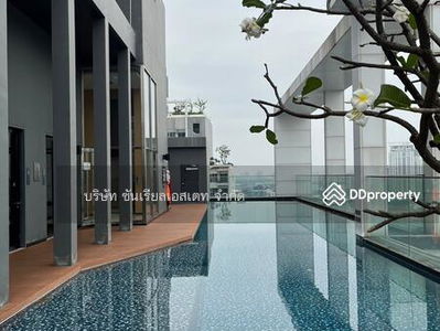 Life Sukhumvit 48, Bangkok, Thailand Life Sukhumvit 48, Bangkok, Thailand