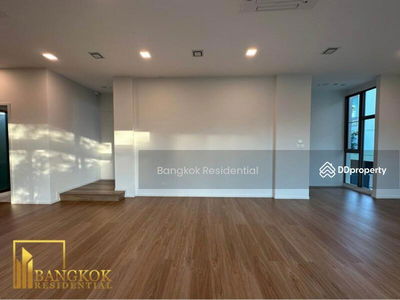 House in Compound, Bangkok, Thailand House in Compound, Bangkok, Thailand