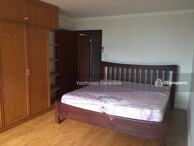 The Habitat Sukhumvit 53, Bangkok, Thailand The Habitat Sukhumvit 53, Bangkok, Thailand