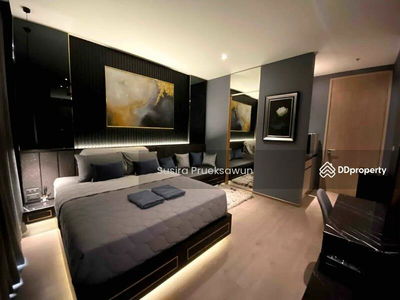 Park Origin Phrom Phong, Bangkok, Thailand Park Origin Phrom Phong, Bangkok, Thailand