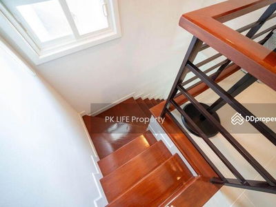 Housing in Kathu, Thailand Housing in Kathu, Thailand