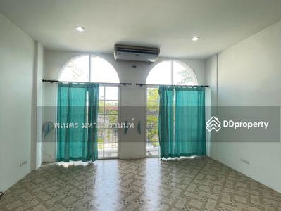 Plus City Park Rama 9-Huamark, Bangkok, Thailand Plus City Park Rama 9-Huamark, Bangkok, Thailand