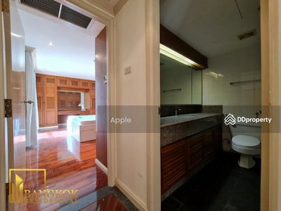 Somkid Gardens, Bangkok, Thailand Somkid Gardens, Bangkok, Thailand