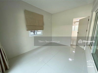 Mantana Lake Watcharapol, Bangkok, Thailand Mantana Lake Watcharapol, Bangkok, Thailand