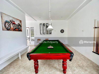 Housing in Ban Ratsada, Thailand Housing in Ban Ratsada, Thailand