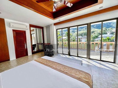 Housing in Ban Ratsada, Thailand Housing in Ban Ratsada, Thailand