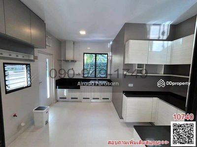 Manthana Onnut–Wongwaen 4, Bangkok, Thailand Manthana Onnut–Wongwaen 4, Bangkok, Thailand