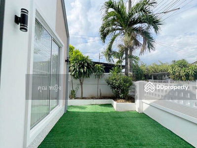 Housing in Chiang Mai, Thailand Housing in Chiang Mai, Thailand