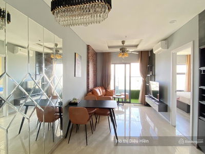 The Monarchy, Vietnam  The Monarchy, Vietnam