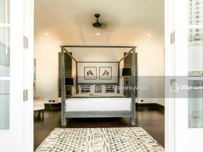 10110, Bangkok, Thailand 10110, Bangkok, Thailand