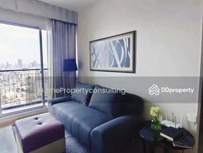 Life Ratchadapisek, Bangkok, Thailand Life Ratchadapisek, Bangkok, Thailand