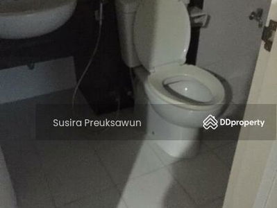 The Parkland Taksin-Thapra, Bangkok, Thailand The Parkland Taksin-Thapra, Bangkok, Thailand