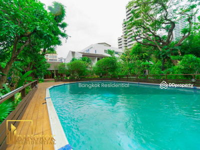 Single House in Compound, Bangkok, Thailand Single House in Compound, Bangkok, Thailand