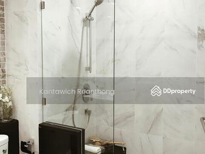 Supalai Premier Charoen Nakhon, Bangkok, Thailand Supalai Premier Charoen Nakhon, Bangkok, Thailand