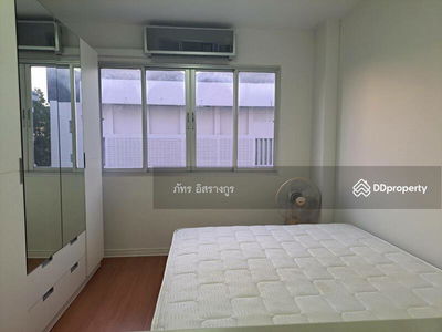 Lumpini Condo Town Bodindecha Ramkhamhaeng, Bangkok, Thailand Lumpini Condo Town Bodindecha Ramkhamhaeng, Bangkok, Thailand