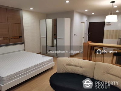 Sathorn Gardens, Bangkok, Thailand Sathorn Gardens, Bangkok, Thailand