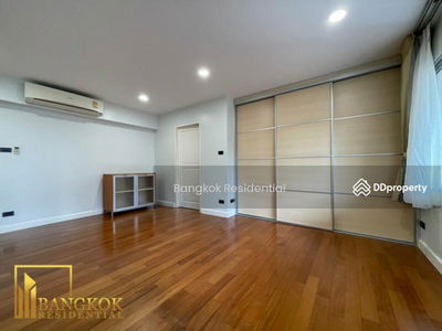 House in Compound, Bangkok, Thailand House in Compound, Bangkok, Thailand