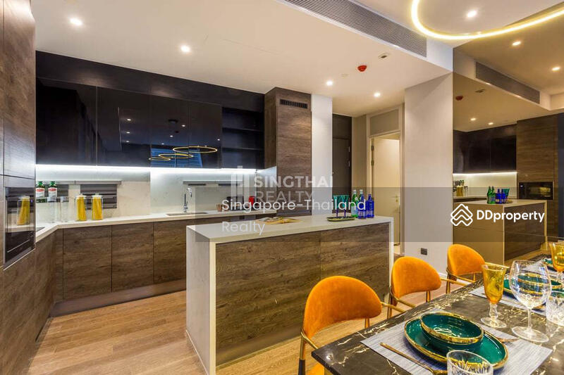 Muniq Langsuan, Bangkok, Thailand