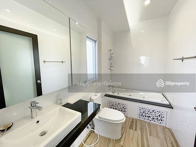 36 D.Well, Bangkok, Thailand 36 D.Well, Bangkok, Thailand