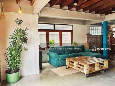 10330, Bangkok, Thailand 10330, Bangkok, Thailand