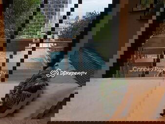 The Line Phahon-Pradipat, Bangkok, Thailand The Line Phahon-Pradipat, Bangkok, Thailand