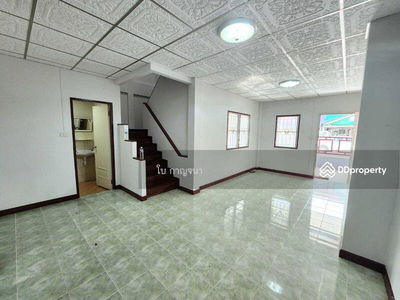 For rent, 2-story townhouse, Praemaporn Village, Rangsit - Nakhon Nayok, Khlong 11, Pathum Thani., Thailand For rent, 2-story townhouse, Praemaporn Village, Rangsit - Nakhon Nayok, Khlong 11, Pathum Thani., Thailand