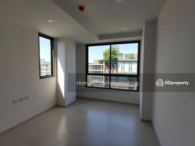 The Tree Sukhumvit 64, Bangkok, Thailand The Tree Sukhumvit 64, Bangkok, Thailand