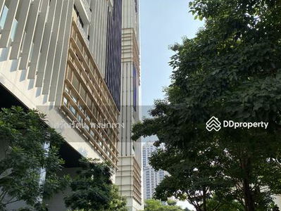 Park Origin Phrom Phong, Bangkok, Thailand Park Origin Phrom Phong, Bangkok, Thailand