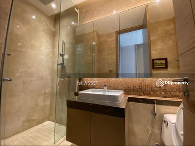 Magnolias Ratchadamri Boulevard, Bangkok, Thailand Magnolias Ratchadamri Boulevard, Bangkok, Thailand