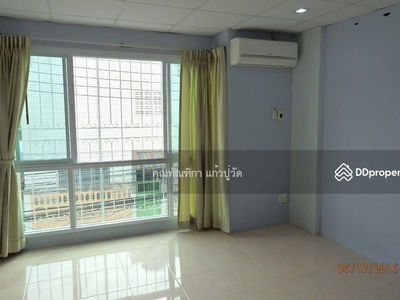 Townhome for rent, 3 floors, 35 sq m, 3 bedrooms, 3 bathrooms, 4 air conditioners (empty house), suitable for office and living. (Company registration is possible, Bangkok, Thailand Townhome for rent, 3 floors, 35 sq m, 3 bedrooms, 3 bathrooms, 4 air conditioners (empty house), suitable for office and living. (Company registration is possible, Bangkok, Thailand