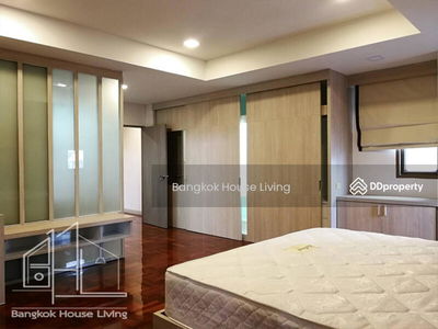 Mitr Mansion, Bangkok, Thailand Mitr Mansion, Bangkok, Thailand