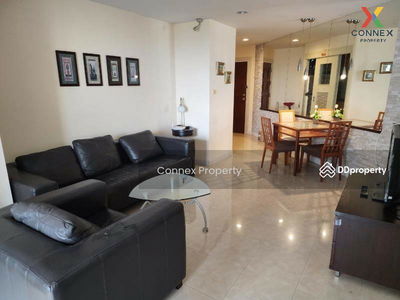 River Heaven Chareonkrung, Bangkok, Thailand River Heaven Chareonkrung, Bangkok, Thailand