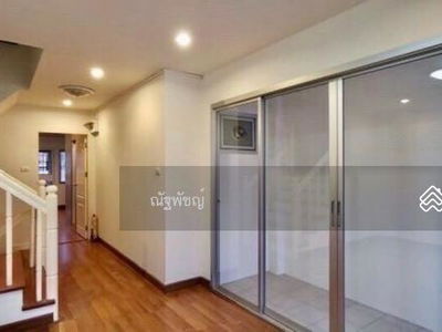 The Balcony Home, Bangkok, Thailand The Balcony Home, Bangkok, Thailand