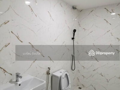 Suetrong Village, Pathum Thani, Thailand Suetrong Village, Pathum Thani, Thailand