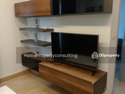 Thru Thonglor, Bangkok, Thailand Thru Thonglor, Bangkok, Thailand