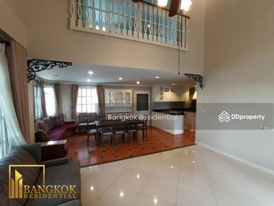 House in Compound, Samut Prakan, Thailand House in Compound, Samut Prakan, Thailand