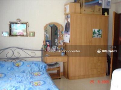 Pornpiya Apartment Lat Phrao 62, Bangkok, Thailand Pornpiya Apartment Lat Phrao 62, Bangkok, Thailand