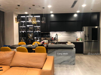 D'. Le Pont D'or - Hoang Cau, Vietnam D'. Le Pont D'or - Hoang Cau, Vietnam