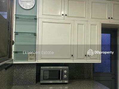 Prasanmitr Condominium, Bangkok, Thailand Prasanmitr Condominium, Bangkok, Thailand